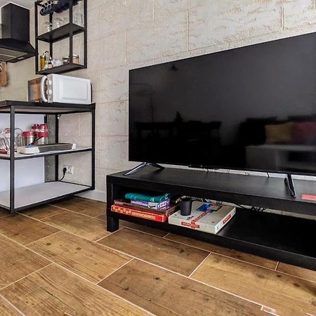 Suite Duplex Con Terraza Independiente Brunete Eksteriør bilde
