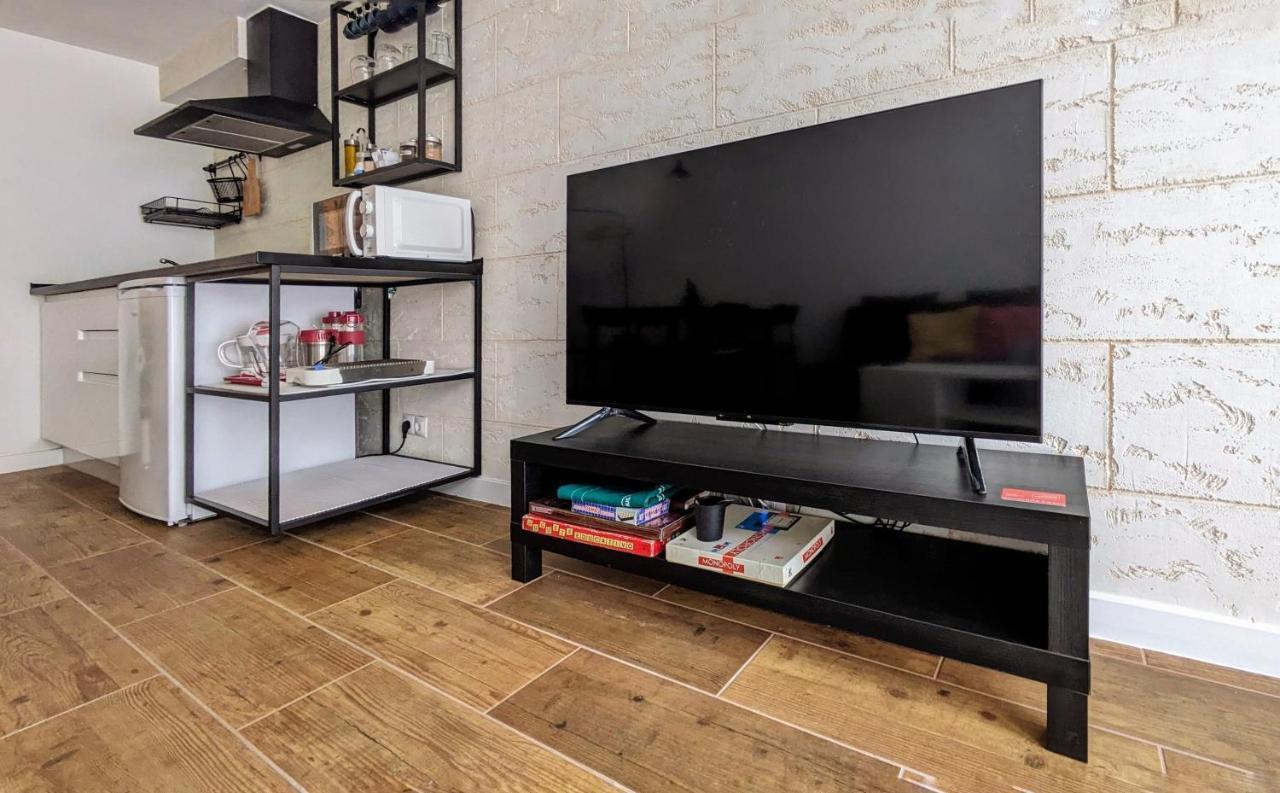 Suite Duplex Con Terraza Independiente Brunete Eksteriør bilde